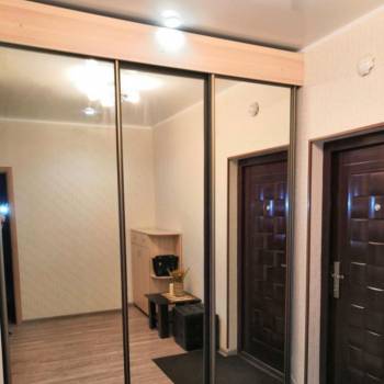 Сдается 2-х комнатная квартира, 77 м²
