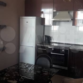 Сдается 2-х комнатная квартира, 67 м²