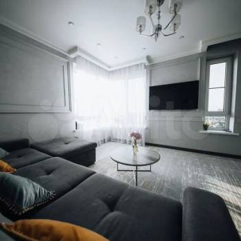 Продается Многокомнатная квартира, 130 м²