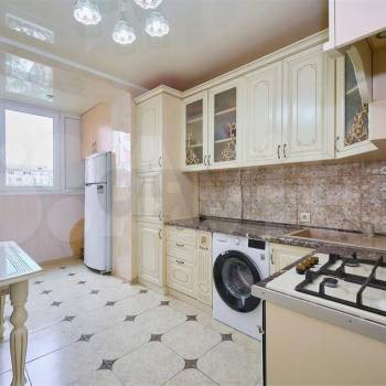 Продается Многокомнатная квартира, 87,2 м²
