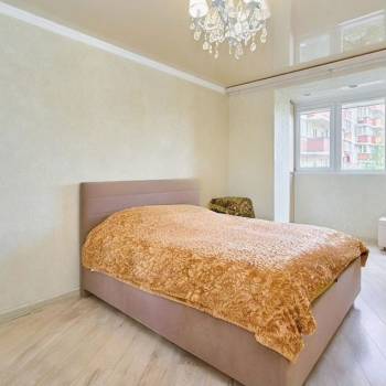 Продается Многокомнатная квартира, 87,2 м²