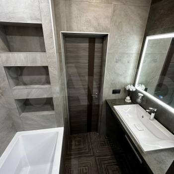 Сдается 2-х комнатная квартира, 70 м²