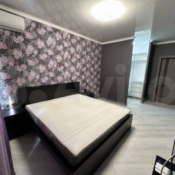 Сдается 2-х комнатная квартира, 70 м²