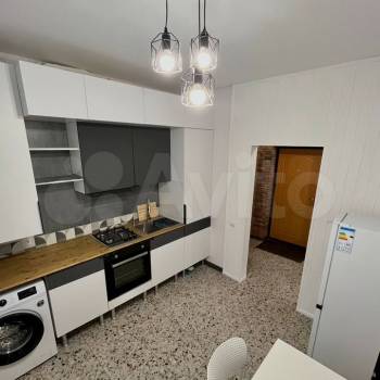 Сдается 1-комнатная квартира, 32 м²