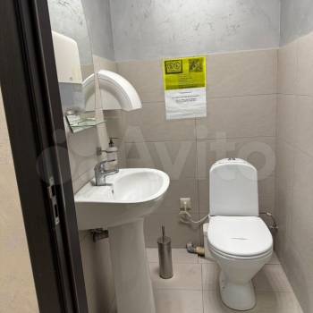 Сдается Нежилое помещение, 104 м²