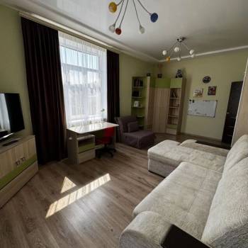 Продается 2-х комнатная квартира, 70 м²