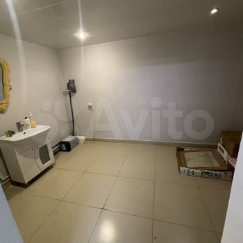 Продается Нежилое помещение, 230 м²