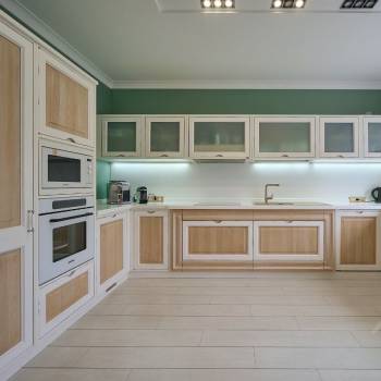 Продается 3-х комнатная квартира, 142 м²
