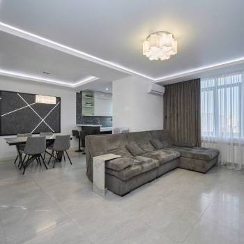 Продается Многокомнатная квартира, 138 м²