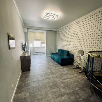 Продается Многокомнатная квартира, 140 м²