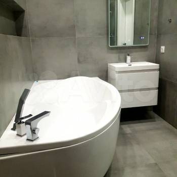 Продается Многокомнатная квартира, 140 м²