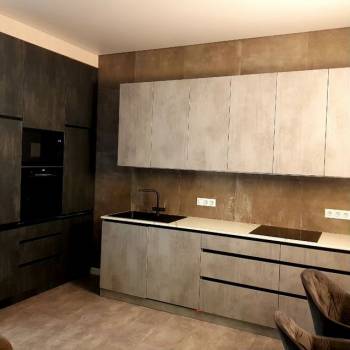 Продается Многокомнатная квартира, 140 м²