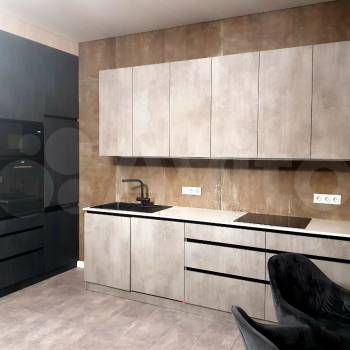 Продается Многокомнатная квартира, 140 м²