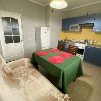 Продается 1-комнатная квартира, 47 м²