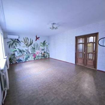 Продается 2-х комнатная квартира, 81 м²