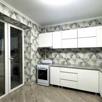 Сдается 1-комнатная квартира, 52 м²