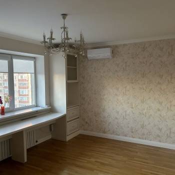 Продается 3-х комнатная квартира, 102 м²
