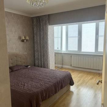 Продается 3-х комнатная квартира, 102 м²