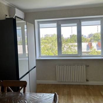Продается 3-х комнатная квартира, 102 м²