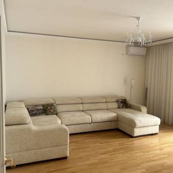 Продается 3-х комнатная квартира, 102 м²