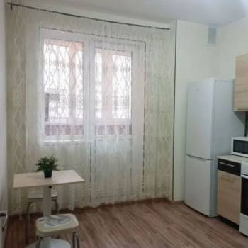Сдается 1-комнатная квартира, 43 м²
