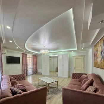 Сдается Многокомнатная квартира, 120,9 м²