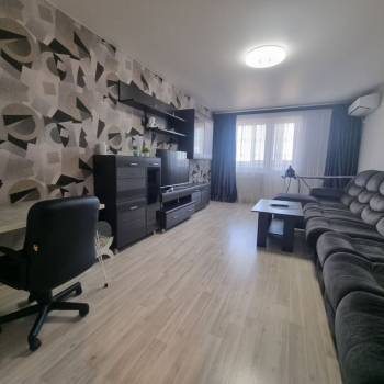 Сдается 2-х комнатная квартира, 65 м²