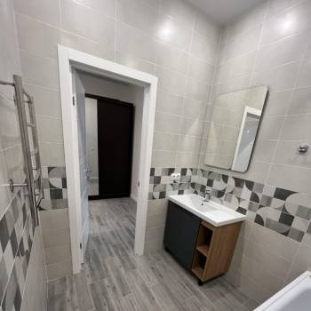 Сдается 2-х комнатная квартира, 60 м²