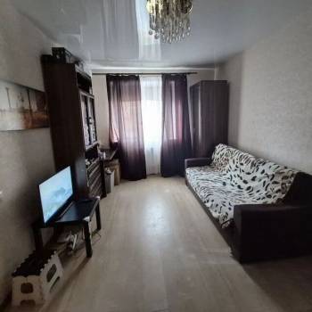 Продается 1-комнатная квартира, 33 м²