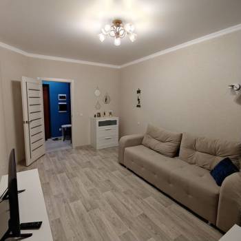 Сдается 1-комнатная квартира, 36,8 м²