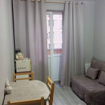 Продается 1-комнатная квартира, 32 м²