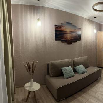 Продается 1-комнатная квартира, 37 м²