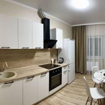 Продается 1-комнатная квартира, 37 м²