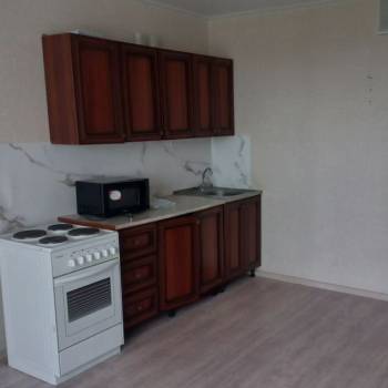Сдается 2-х комнатная квартира, 65 м²