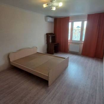 Сдается 2-х комнатная квартира, 65 м²