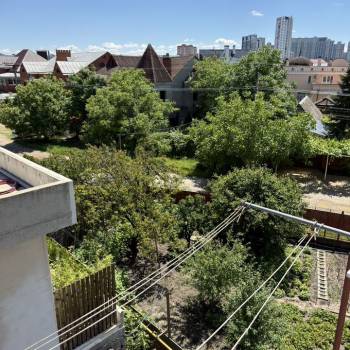 Продается 1-комнатная квартира, 38 м²