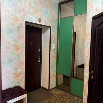 Продается 1-комнатная квартира, 38 м²