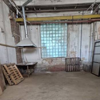Сдается Нежилое помещение, 275 м²