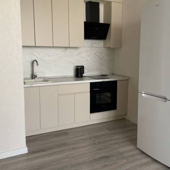 Сдается 1-комнатная квартира, 43,4 м²