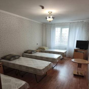 Сдается 2-х комнатная квартира, 72 м²