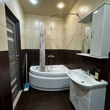 Сдается 2-х комнатная квартира, 59 м²