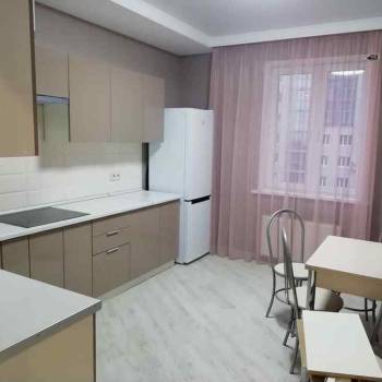 Сдается 2-х комнатная квартира, 64,6 м²