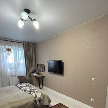 Продается 1-комнатная квартира, 38 м²