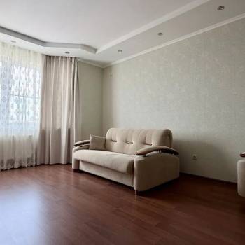 Продается 3-х комнатная квартира, 97 м²