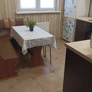 Сдается 1-комнатная квартира, 40 м²