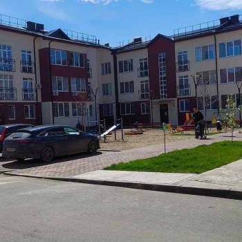 Продается 1-комнатная квартира, 40,6 м²