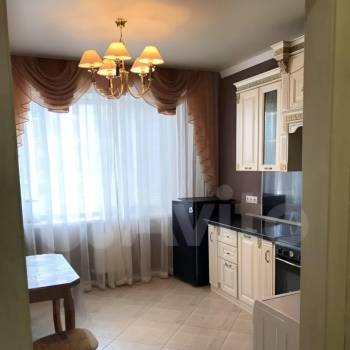 Сдается 1-комнатная квартира, 43 м²