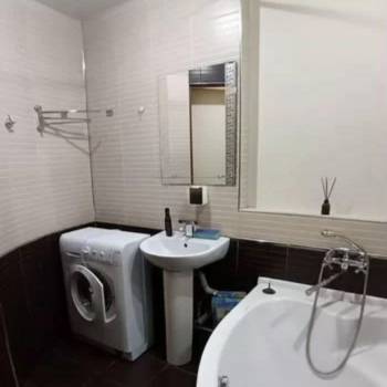 Сдается 2-х комнатная квартира, 60 м²