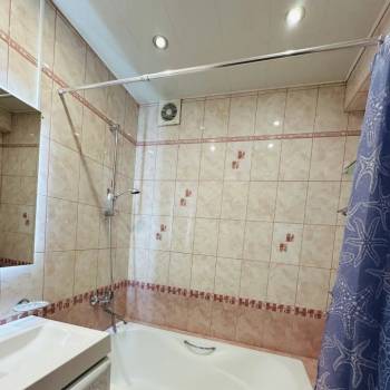 Сдается 2-х комнатная квартира, 49,7 м²