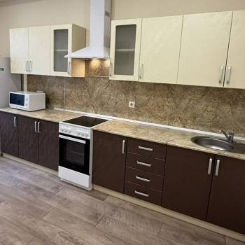 Сдается 1-комнатная квартира, 52 м²